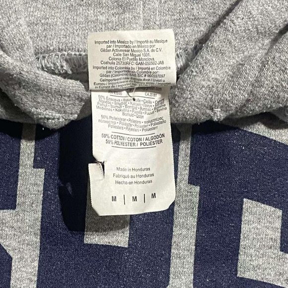 Medium sized, dark grey Aspen sweater. - Picture 2 of 3